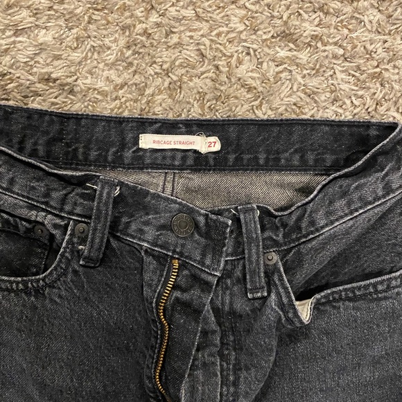 Ribcage Straight Ankle Women’s Jeans - Picture 2 of 4